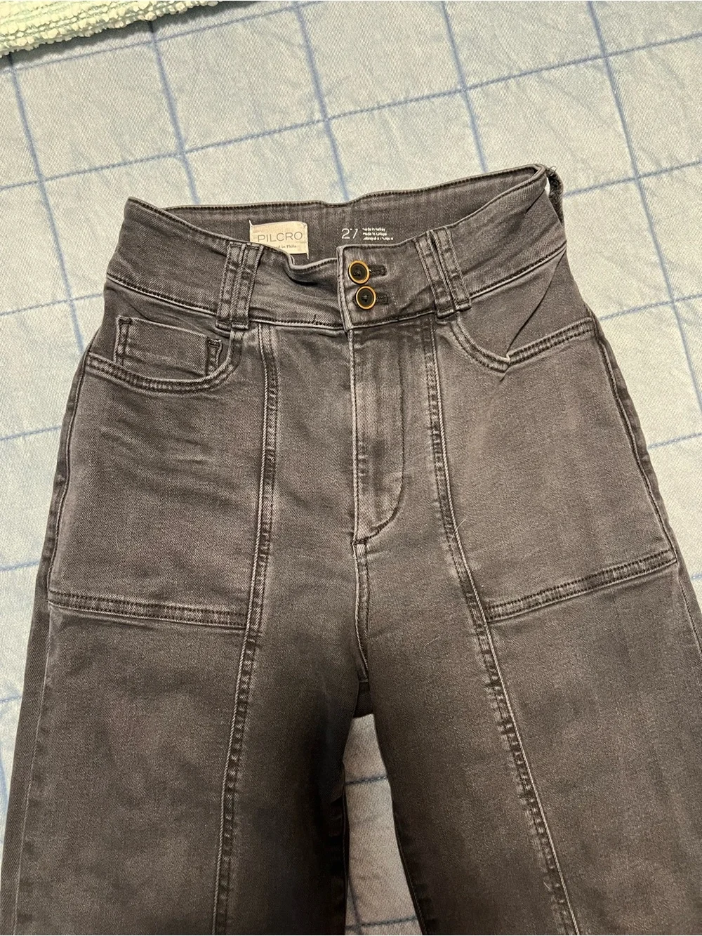 Pilcro High-Waisted Wide Leg Jeans in Washed Gray
